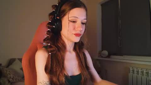 Snapshot of april_felicity chatting on 07-05-26, 08:05 April online show from 07-05-26, 08:05