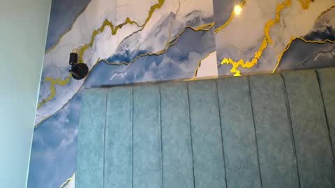 April online show from 04-15-26, 07:58