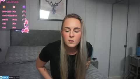 Snapshot of april_flix chatting on 05-22-26, 10:21 April Flix online show from 05-22-26, 10:21