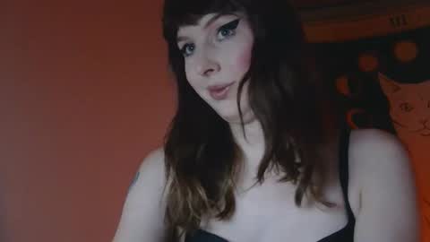 april_kitty online show from 04-15-26, 06:53