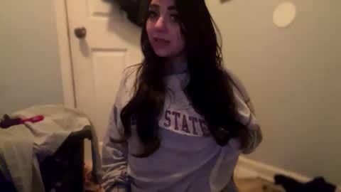 Snapshot of aprilanna chatting on 12-09-24, 05:18 AnnaApril420 online show from 12-09-24, 05:18