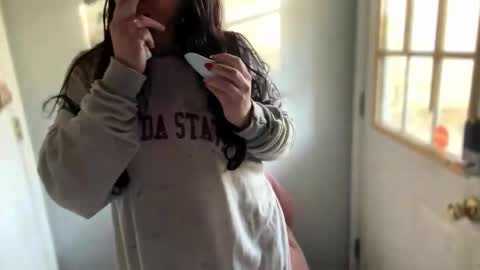 Snapshot of aprilanna chatting on 01-14-25, 01:38 AnnaApril420 online show from 01-14-25, 01:38