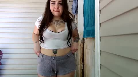 Snapshot of aprilanna chatting on 09-17-25, 05:03 AnnaApril420 online show from 09-17-25, 05:03