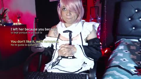 Snapshot of aprildol chatting on 01-05-25, 10:10 lucy online show from 01-05-25, 10:10