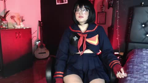Snapshot of aprildol chatting on 01-22-25, 07:03 lucy online show from 01-22-25, 07:03