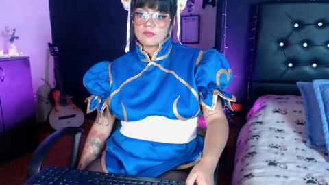 Snapshot of aprildol chatting on 02-24-25, 07:22 lucy online show from 02-24-25, 07:22