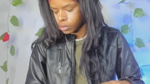 Snapshot of aprillebony chatting on 03-12-25, 01:19 APRIL online show from 03-12-25, 01:19