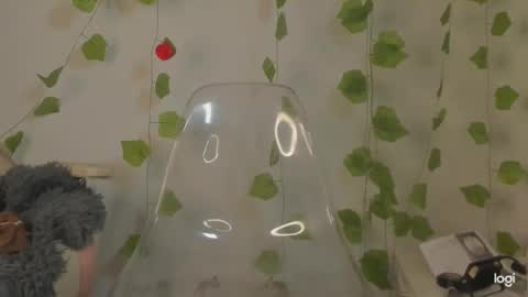 Snapshot of aprillebony chatting on 03-12-25, 07:28 APRIL online show from 03-12-25, 07:28