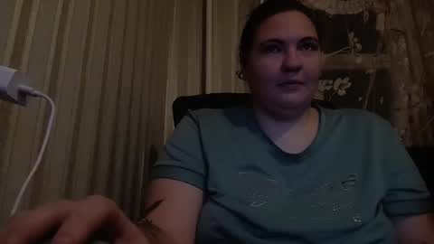 Snapshot of aprilrodriguez chatting on 10-08-25, 06:49 April online show from 10-08-25, 06:49