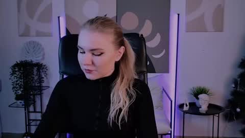 April. All year round.  online show from 02-16-26, 04:30