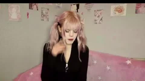 Alice D online show from 06-19-26, 08:45