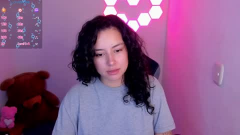 aqua emilly online show from 03-30-26, 10:33