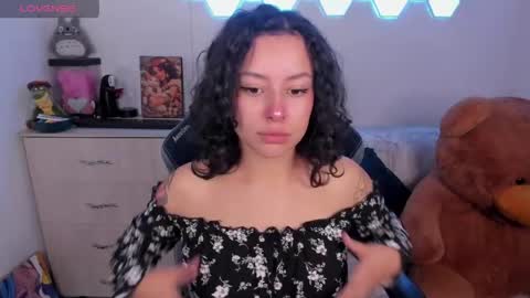 Snapshot of aqua_emilly chatting on 05-14-26, 11:33 aqua emilly online show from 05-14-26, 11:33