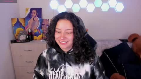 Snapshot of aqua_emilly chatting on 05-24-26, 11:21 aqua emilly online show from 05-24-26, 11:21