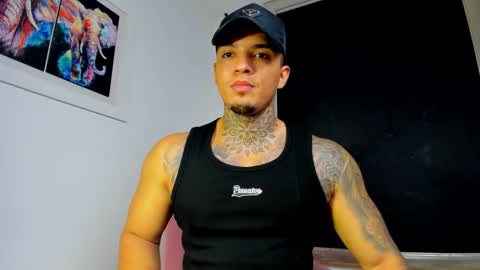 Snapshot of aquiles_elpapi chatting on 10-09-25, 06:39 AquilesElpapi online show from 10-09-25, 06:39