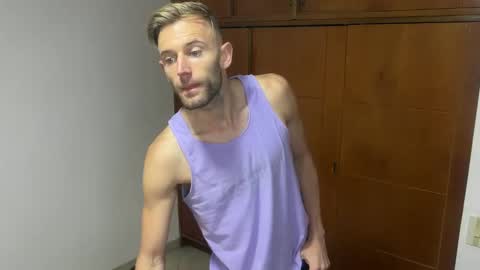 Snapshot of aquilesmade chatting on 12-08-24, 04:50 Aquilesmade online show from 12-08-24, 04:50