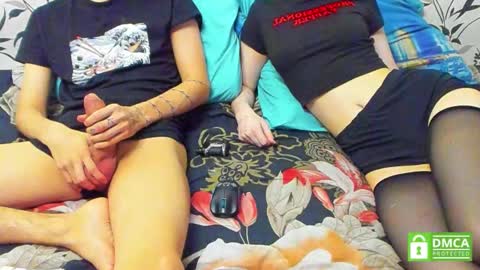 aqumaqqw online show from 10-12-25, 01:32