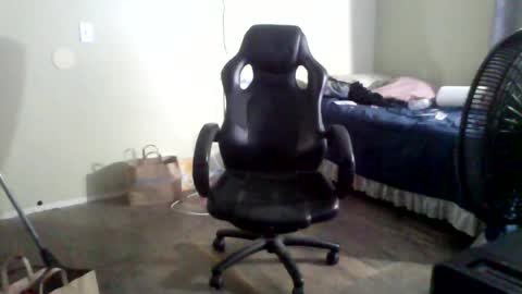 Snapshot of ar1cava78 chatting on 06-16-26, 04:15 ar1cava78 online show from 06-16-26, 04:15