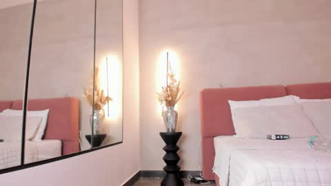  Ara Ferrer  online show from 04-07-26, 08:31