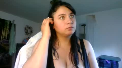 BustyPrincessLeila online show from 09-24-25, 10:57
