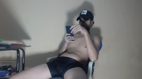 Snapshot of arabebigcock chatting on 10-29-25, 06:48 ARABE online show from 10-29-25, 06:48