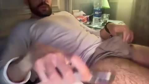 Snapshot of arabman991 chatting on 01-24-25, 05:10 Egyptian Man online show from 01-24-25, 05:10