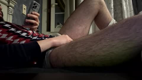 Snapshot of arabman991 chatting on 12-16-25, 04:06 Egyptian Man online show from 12-16-25, 04:06