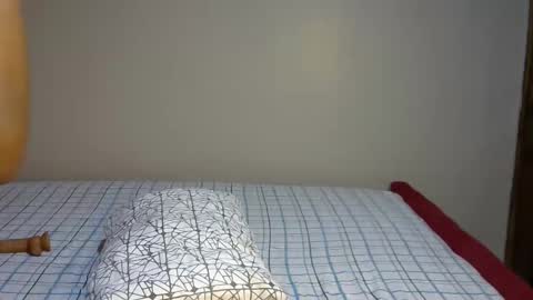 Snapshot of arcana_minnie chatting on 05-27-26, 02:08 Arcana online show from 05-27-26, 02:08