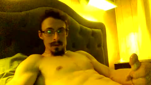 Snapshot of archerbenz chatting on 11-17-25, 04:29 archerbenz online show from 11-17-25, 04:29