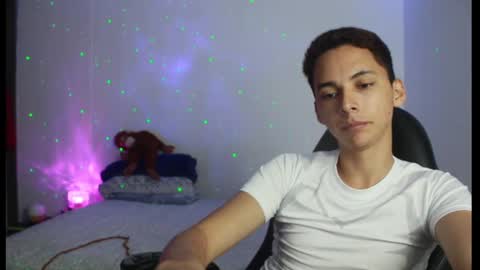 ARCHIBALDO online show from 03-08-25, 06:43