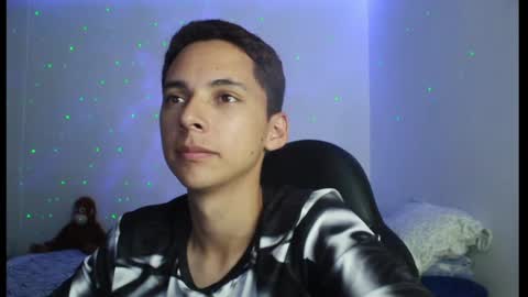 ARCHIBALDO online show from 03-12-25, 01:58