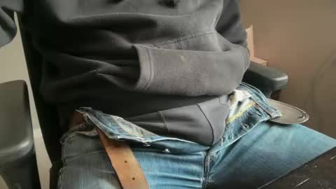 Snapshot of arcticviking81 chatting on 05-20-26, 10:32 arcticviking81 online show from 05-20-26, 10:32