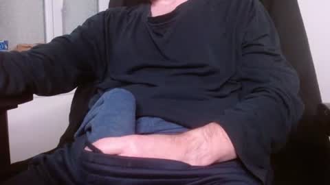 Snapshot of arekusan6 chatting on 12-03-24, 03:33 Arek online show from 12-03-24, 03:33