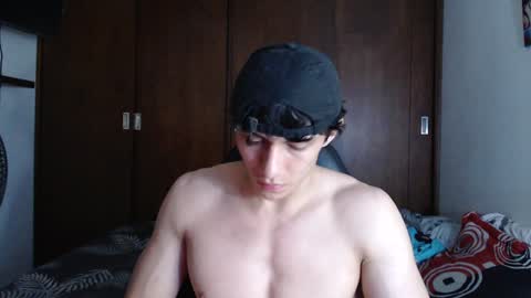 Snapshot of ares_aestheticgod chatting on 12-12-24, 10:52 Ares D online show from 12-12-24, 10:52