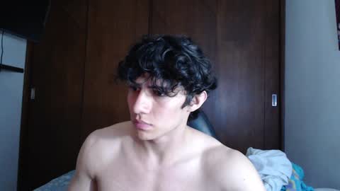 Snapshot of ares_aestheticgod chatting on 02-08-25, 02:26 Ares D online show from 02-08-25, 02:26