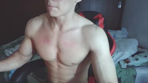 Snapshot of ares_aestheticgod chatting on 09-22-25, 03:30 Ares D online show from 09-22-25, 03:30