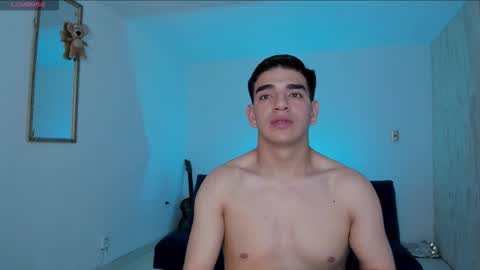 Snapshot of ares_johnsonn chatting on 11-25-25, 05:24 Ares online show from 11-25-25, 05:24