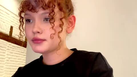 Aresha  online show from 05-16-26, 07:34