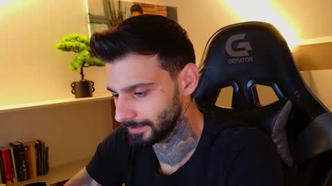 Ares Steel online show from 10-26-25, 06:14