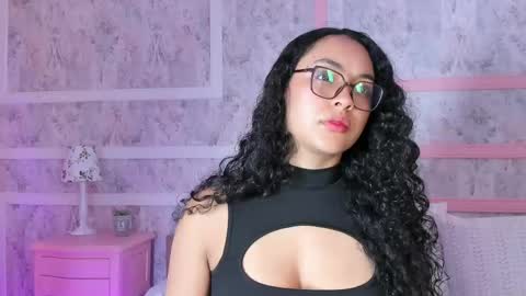Snapshot of arhii_khay chatting on 05-28-26, 12:02 Ari online show from 05-28-26, 12:02