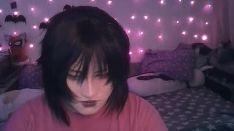 Ahri online show from 12-23-24, 11:36