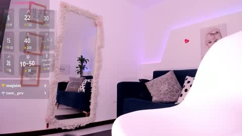 Ari online show from 01-27-25, 03:39