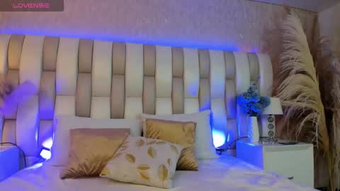 Snapshot of ari_lynn_ chatting on 11-27-25, 03:19 ari_lynn_ online show from 11-27-25, 03:19