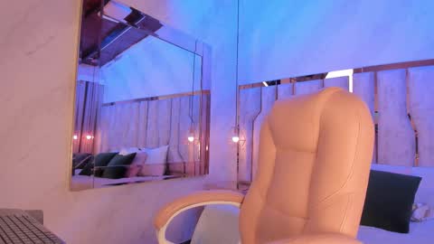 ARI  online show from 11-21-25, 11:53