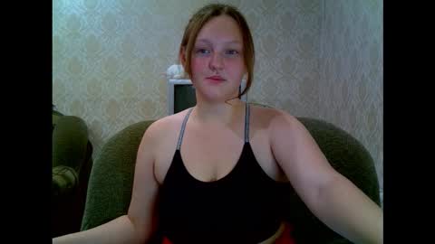 Snapshot of aria__dark chatting on 11-25-25, 10:54 Aria online show from 11-25-25, 10:54