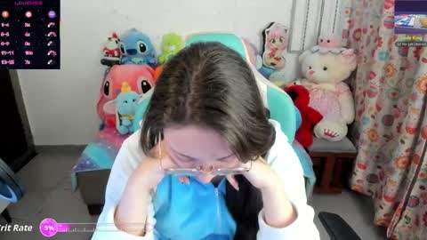 Snapshot of aria_alaia chatting on 11-22-25, 02:54 Linda online show from 11-22-25, 02:54