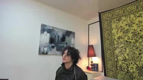 aria y orien  online show from 11-07-25, 10:59