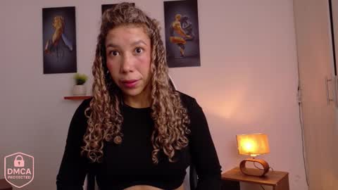 Snapshot of aria_bliss_01 chatting on 11-08-25, 12:38 aria_bliss_01 online show from 11-08-25, 12:38