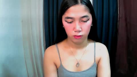 Snapshot of aria_fucks chatting on 12-16-25, 04:06 ARIA online show from 12-16-25, 04:06