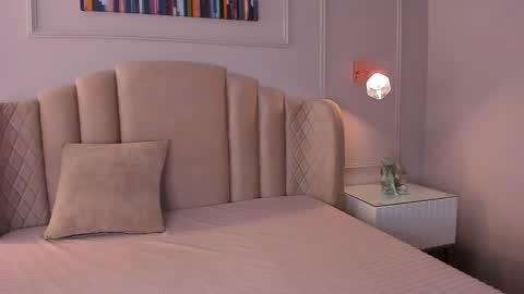 Snapshot of aria_greco chatting on 02-09-25, 03:32 Aria  online show from 02-09-25, 03:32